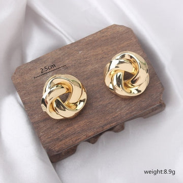 Big Vintage Metal Twisted Stud Earrings For Women Charm Gold Color Za Maxi Statement Spiral Whirlpool Earrings Jewelry daiiibabyyy